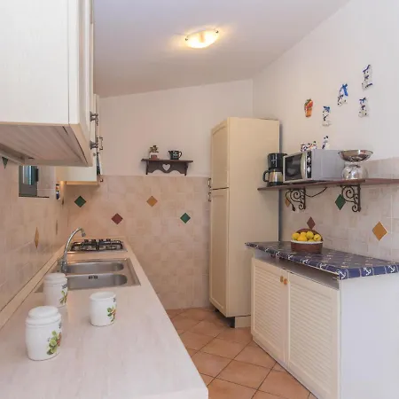 Stazzu Mendola By Interhome Feriehus