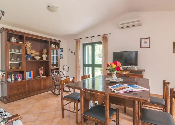 Дом отдыха Stazzu Mendola By Interhome